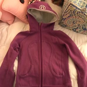Lululemon scuba hoodie size 4 magenta